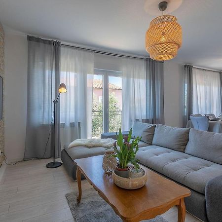 Premium 100M2 Sea View Apartment Лижнян Экстерьер фото